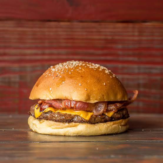 Simple con Cheddar y Bacon