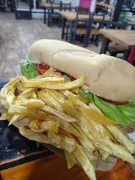 Sandwich de Suprema Pollo SImple + Papas fritas